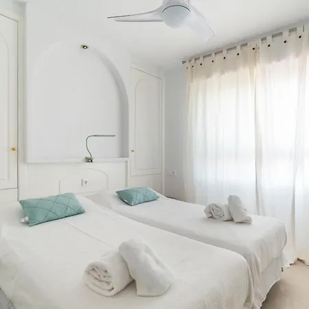 公寓 Benidorm-playa De Levante *